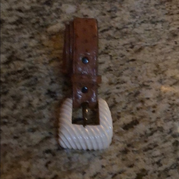 Patricia VonMusulin Ivory Belt - Picture 1 of 1